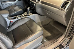 Musta Ford RANGER 2018 kuva 29.