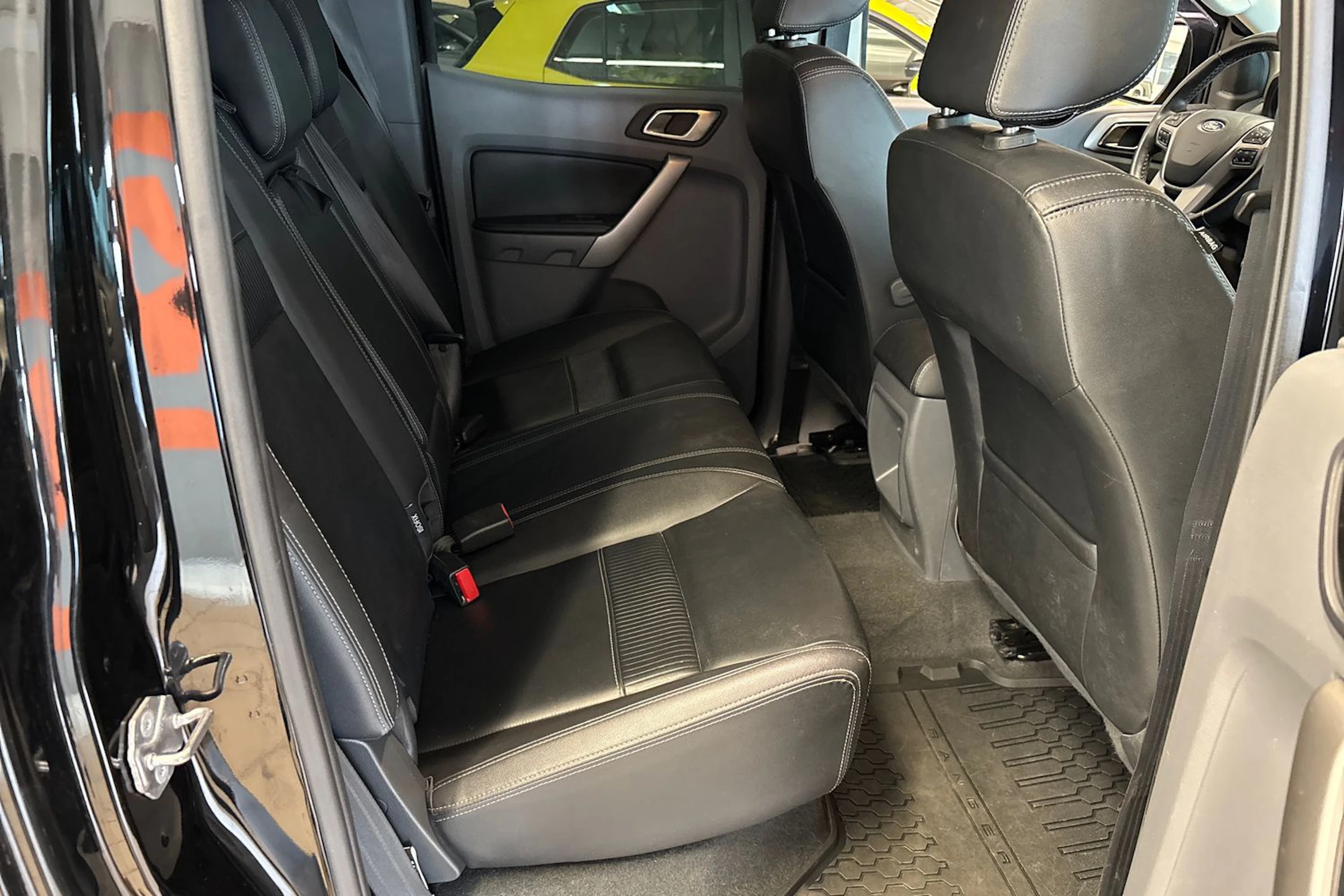 Musta Ford RANGER 2018 kuva 30.