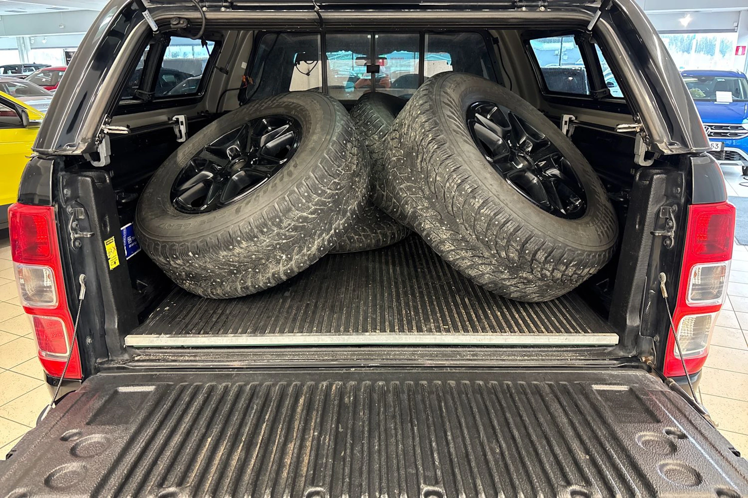 Musta Ford RANGER 2018 kuva 33.