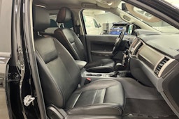 musta Ford Ranger 2018 kuva 13.