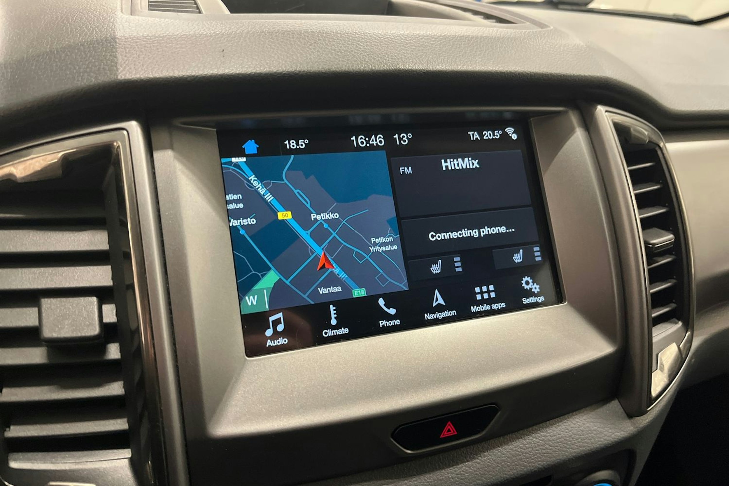 musta Ford Ranger 2018 kuva 18.