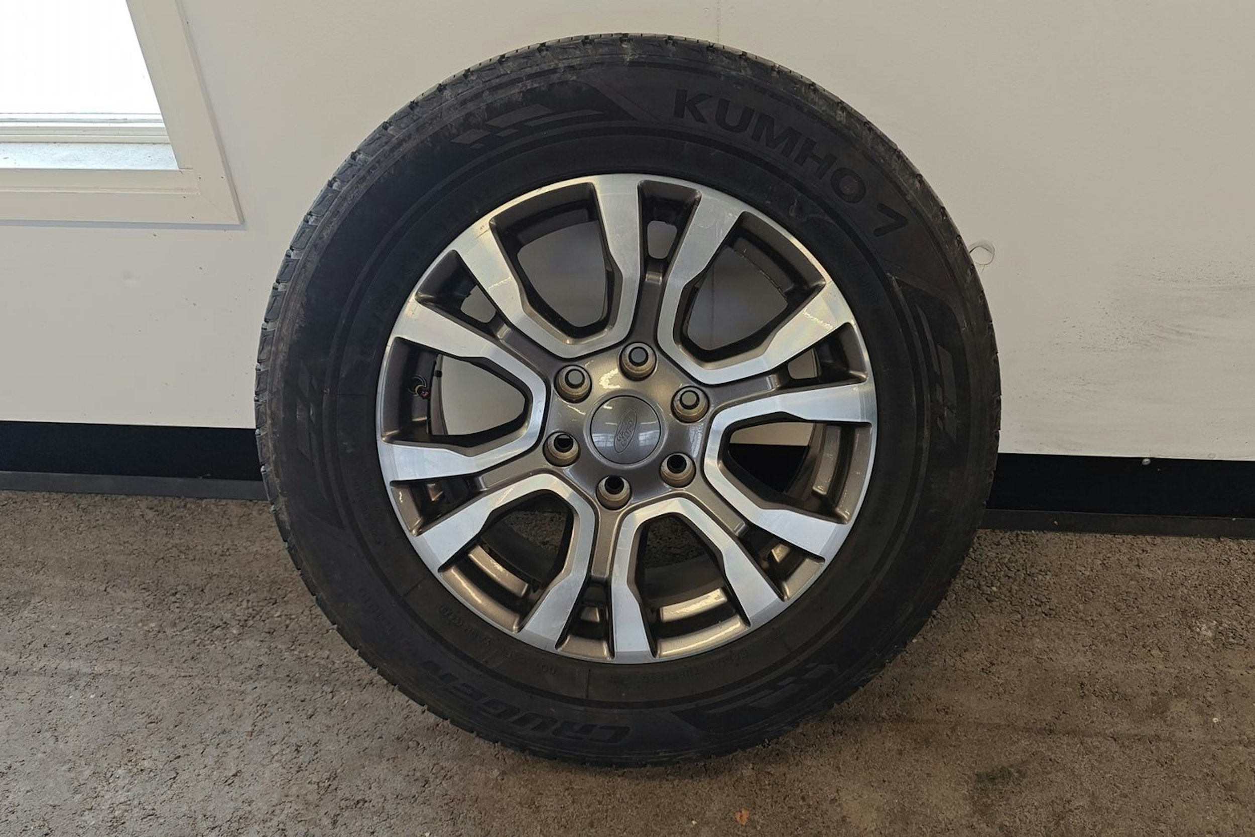 musta Ford Ranger 2018 kuva 13.