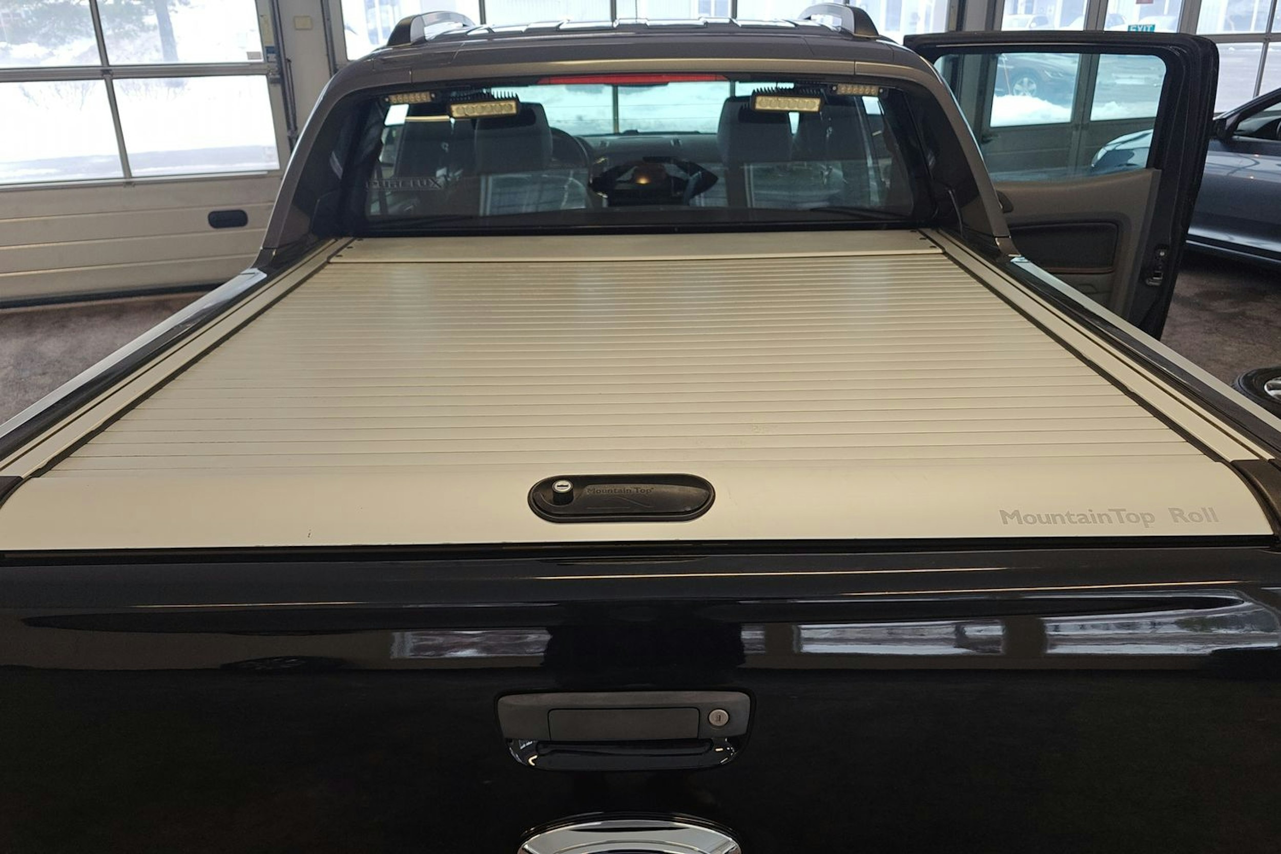 musta Ford Ranger 2018 kuva 18.