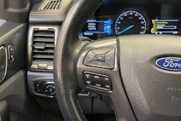 valkoinen Ford Ranger 2018 kuva 14.