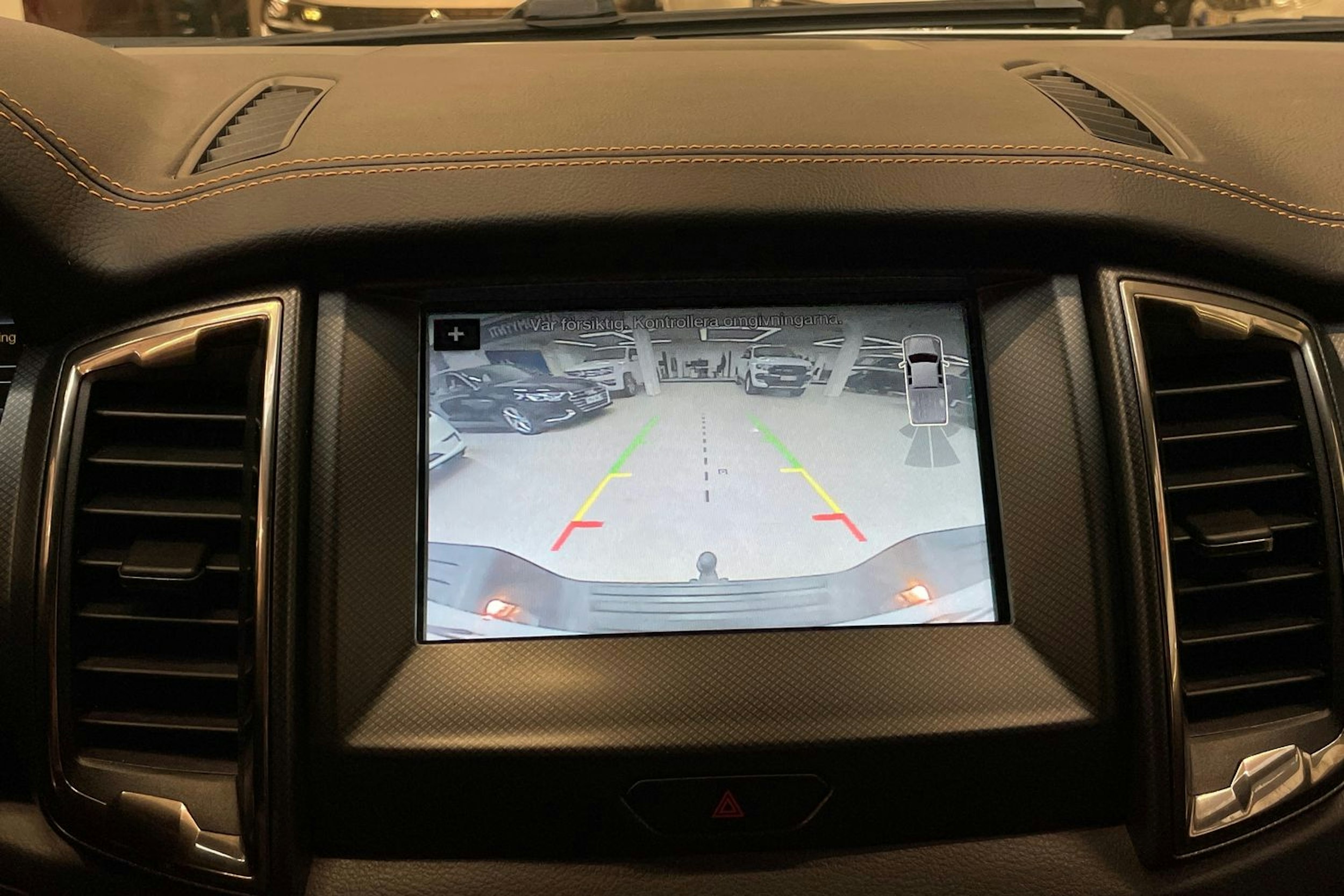 valkoinen Ford Ranger 2018 kuva 19.