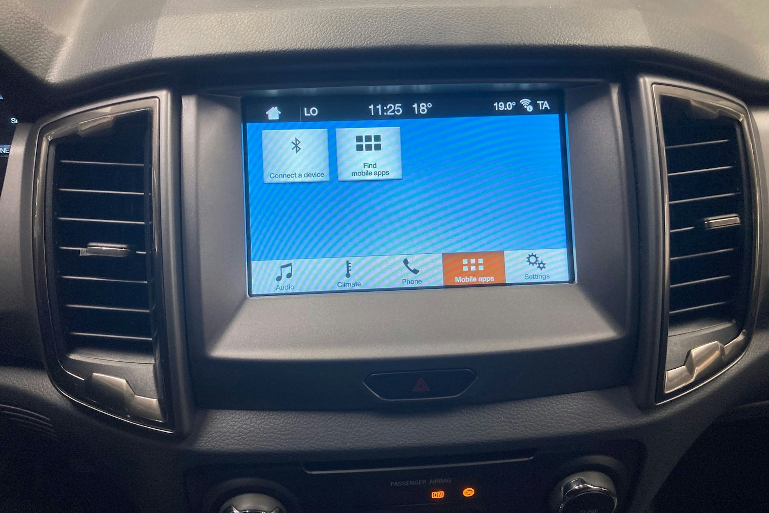 musta Ford Ranger 2018 kuva 23.