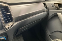 musta Ford Ranger 2018 kuva 27.
