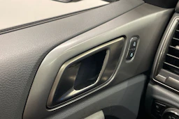 harmaa Ford Ranger 2018 kuva 21.