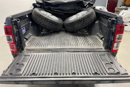 harmaa Ford Ranger 2018 kuva 24.