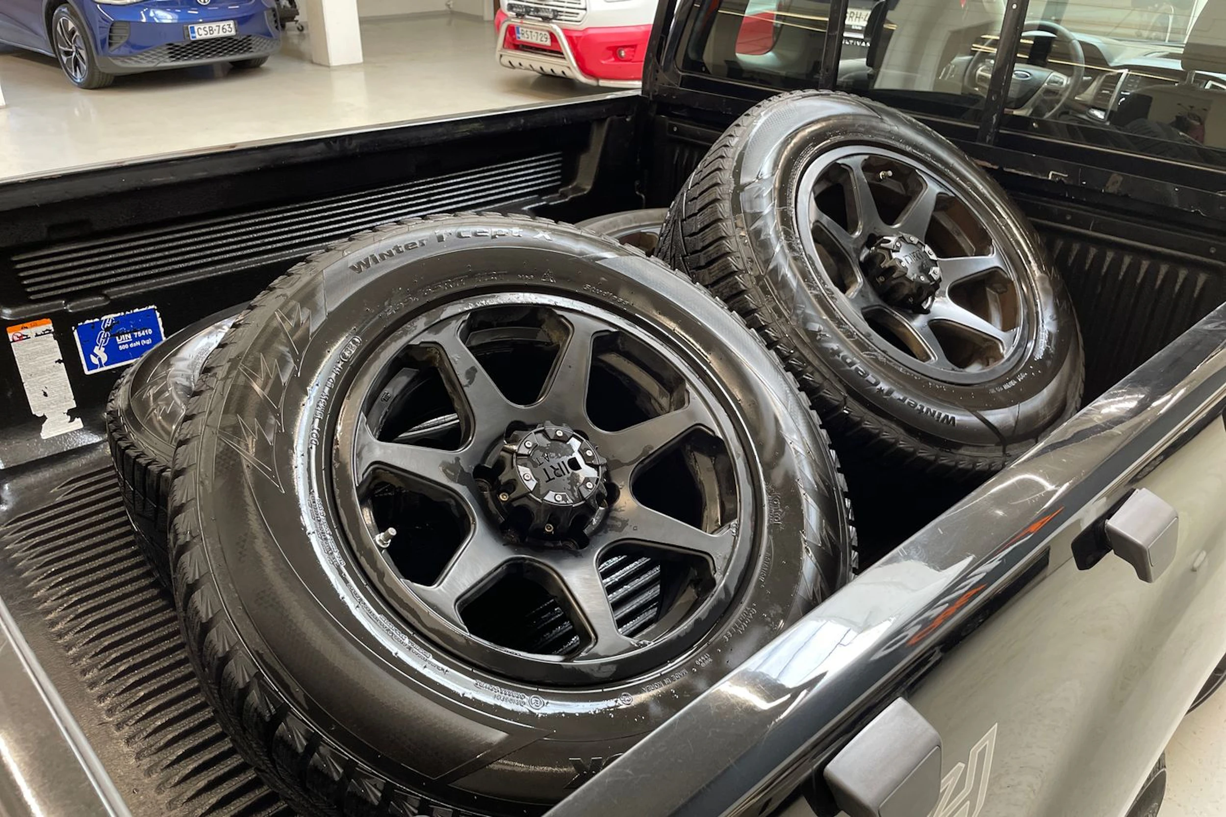 musta Ford Ranger 2018 kuva 17.