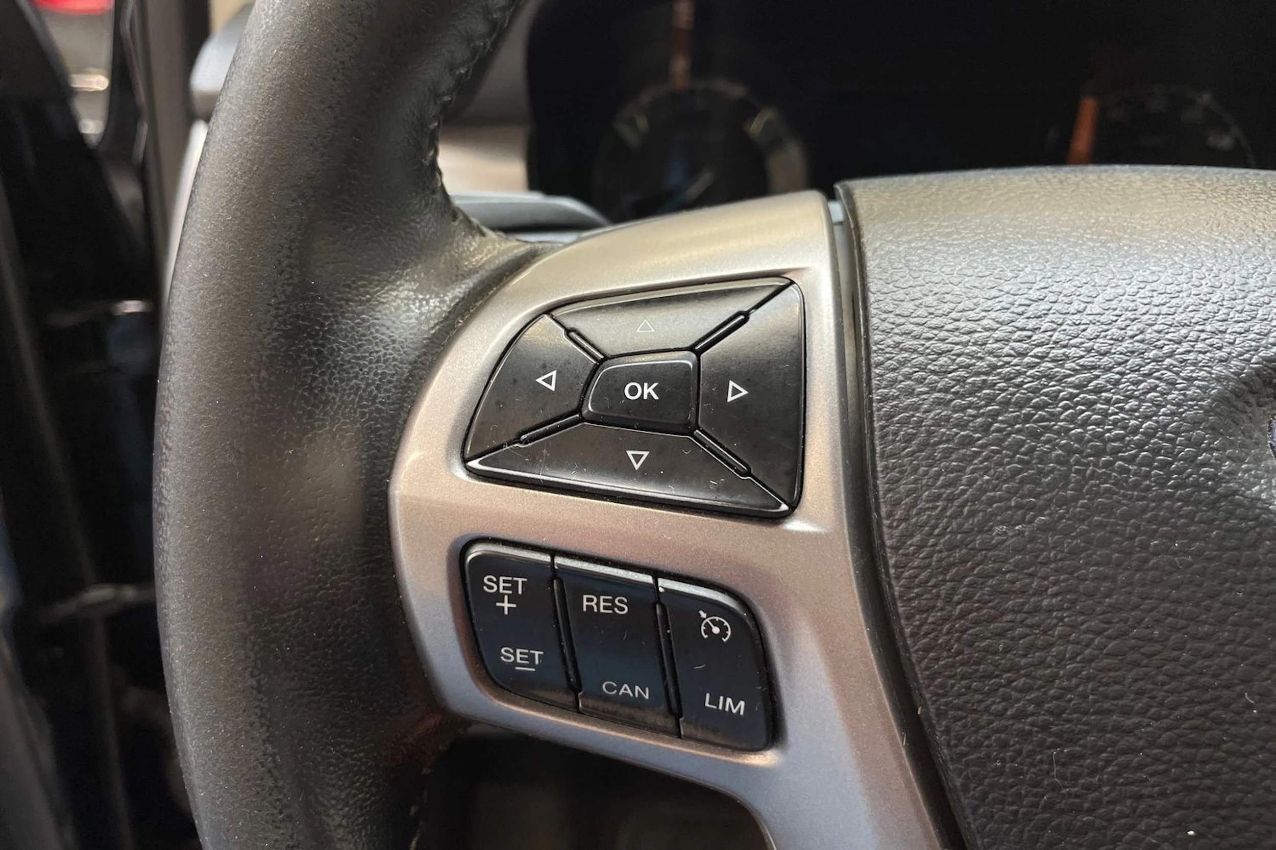 musta Ford Ranger 2018 kuva 19.