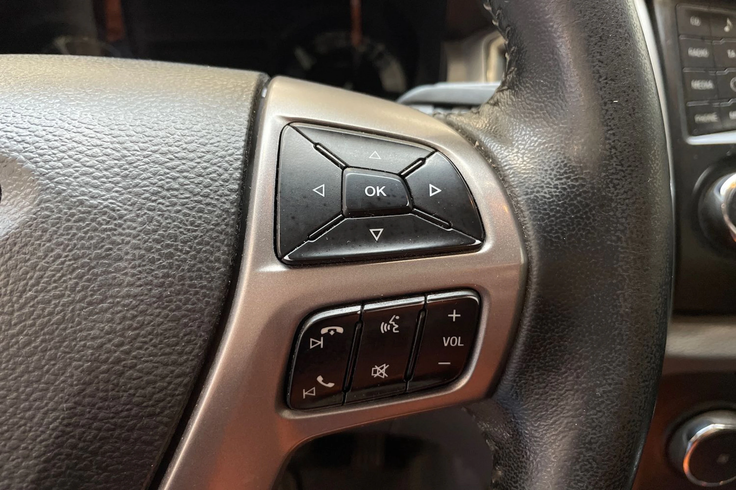 musta Ford Ranger 2018 kuva 20.