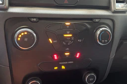 musta Ford Ranger 2018 kuva 24.