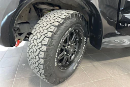 musta Ford Ranger 2018 kuva 12.