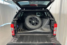 musta Ford Ranger 2018 kuva 24.