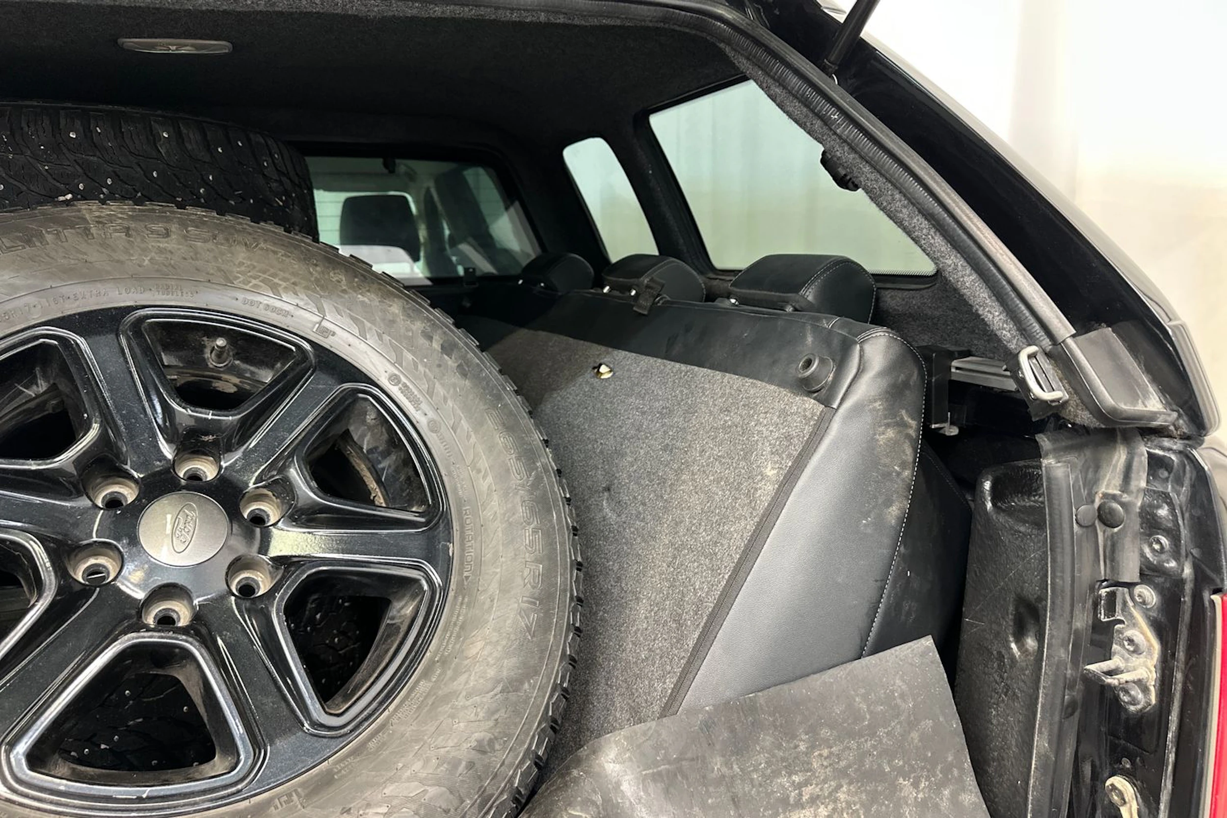 musta Ford Ranger 2018 kuva 26.