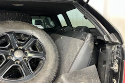 musta Ford Ranger 2018 kuva 26.