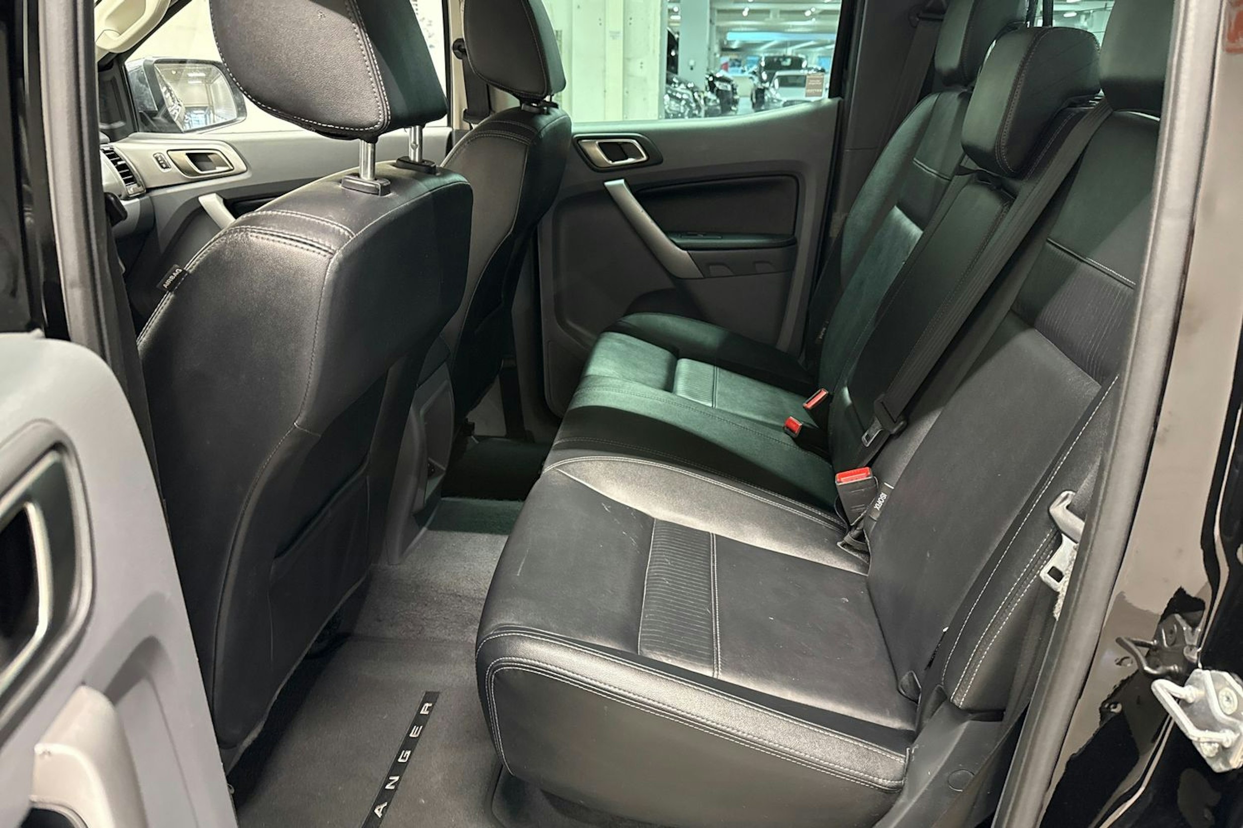 musta Ford Ranger 2019 kuva 17.