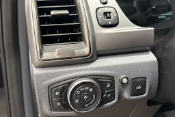 musta Ford Ranger 2019 kuva 21.