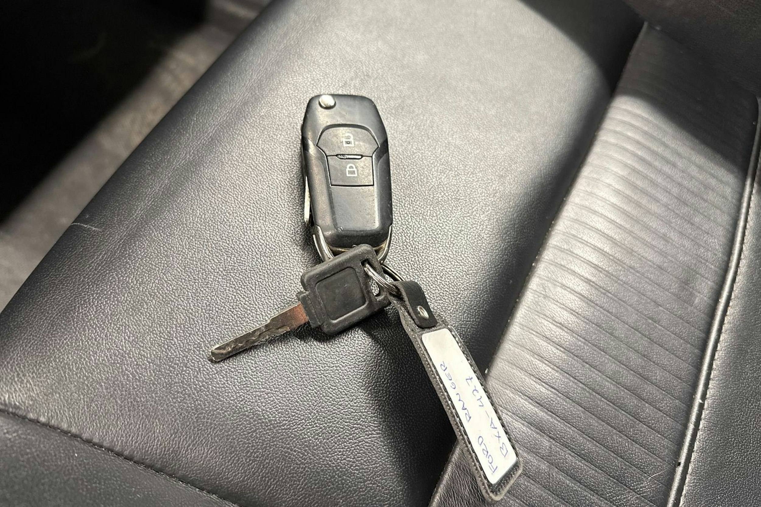 musta Ford Ranger 2019 kuva 26.