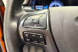 Oranssi Ford RANGER 2019 kuva 13.