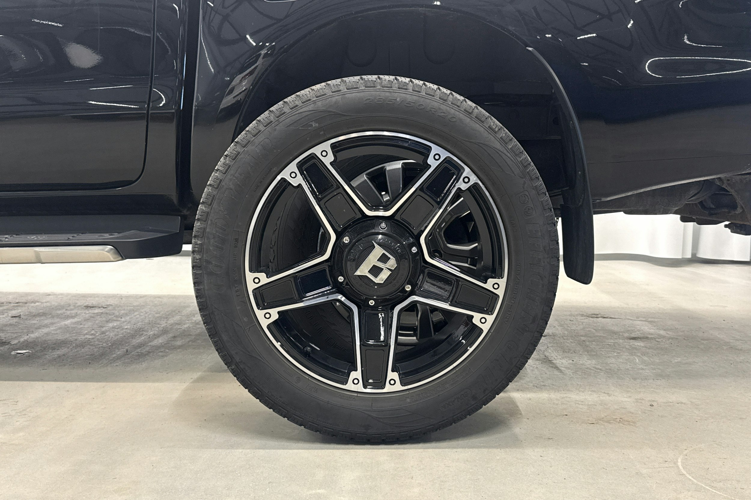 met. musta Ford Ranger 2019 kuva 13.