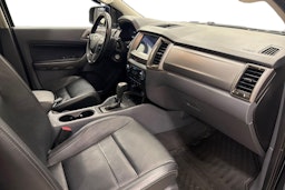 musta Ford Ranger 2019 kuva 11.