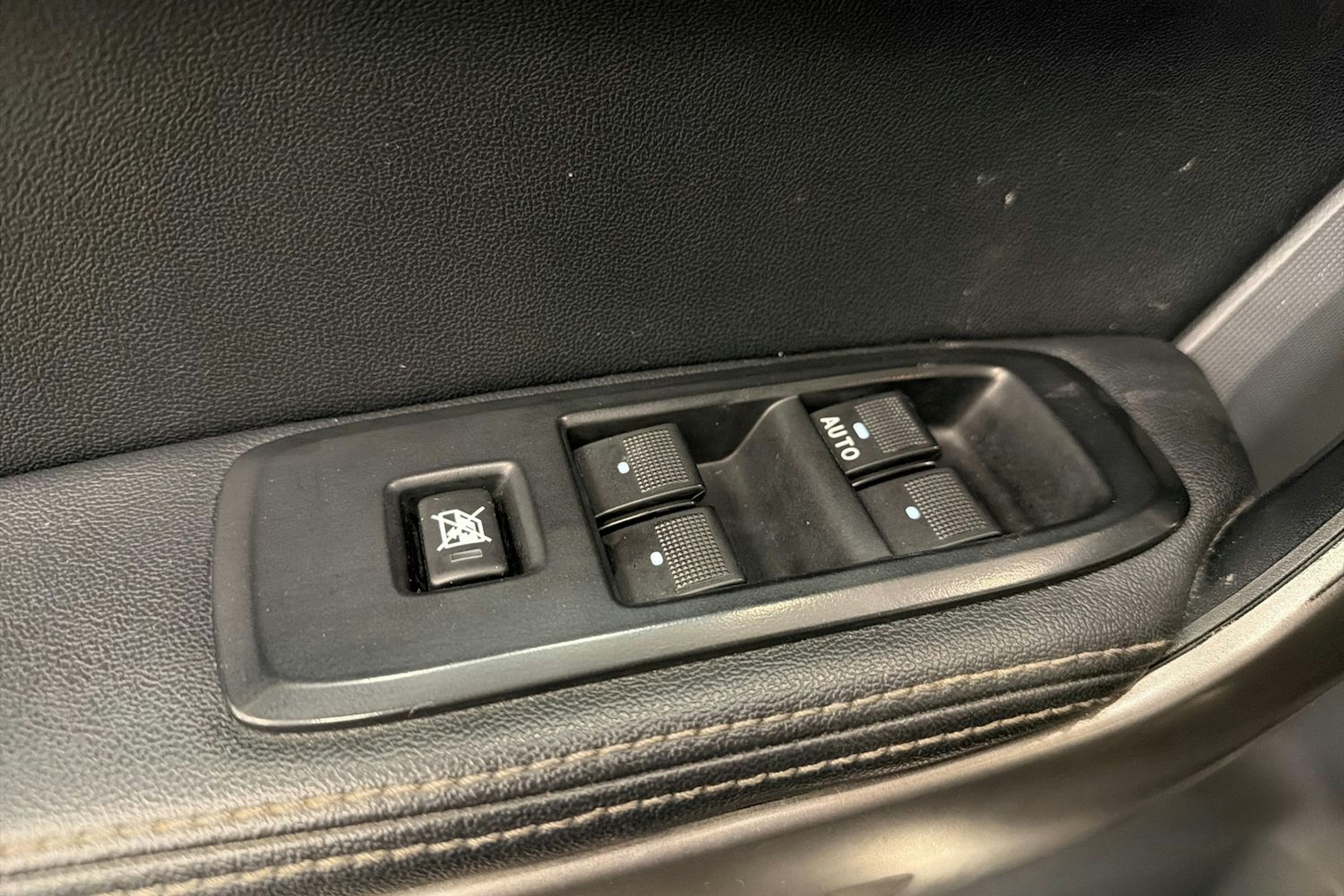 musta Ford Ranger 2019 kuva 22.