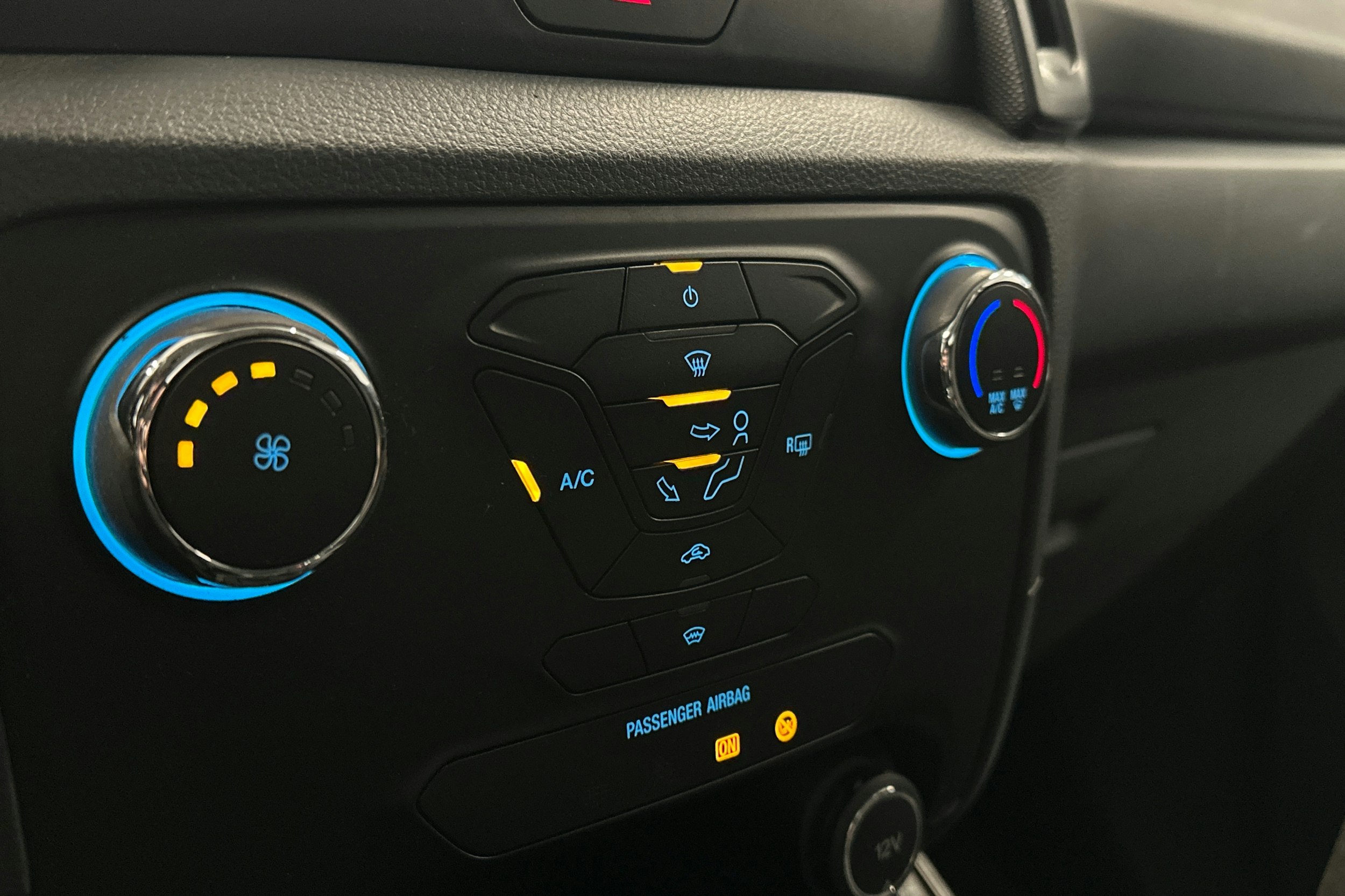 valkoinen Ford Ranger 2019 kuva 18.