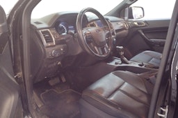 musta Ford Ranger 2019 kuva 3.