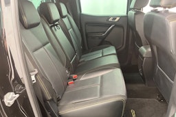 musta Ford Ranger 2019 kuva 16.