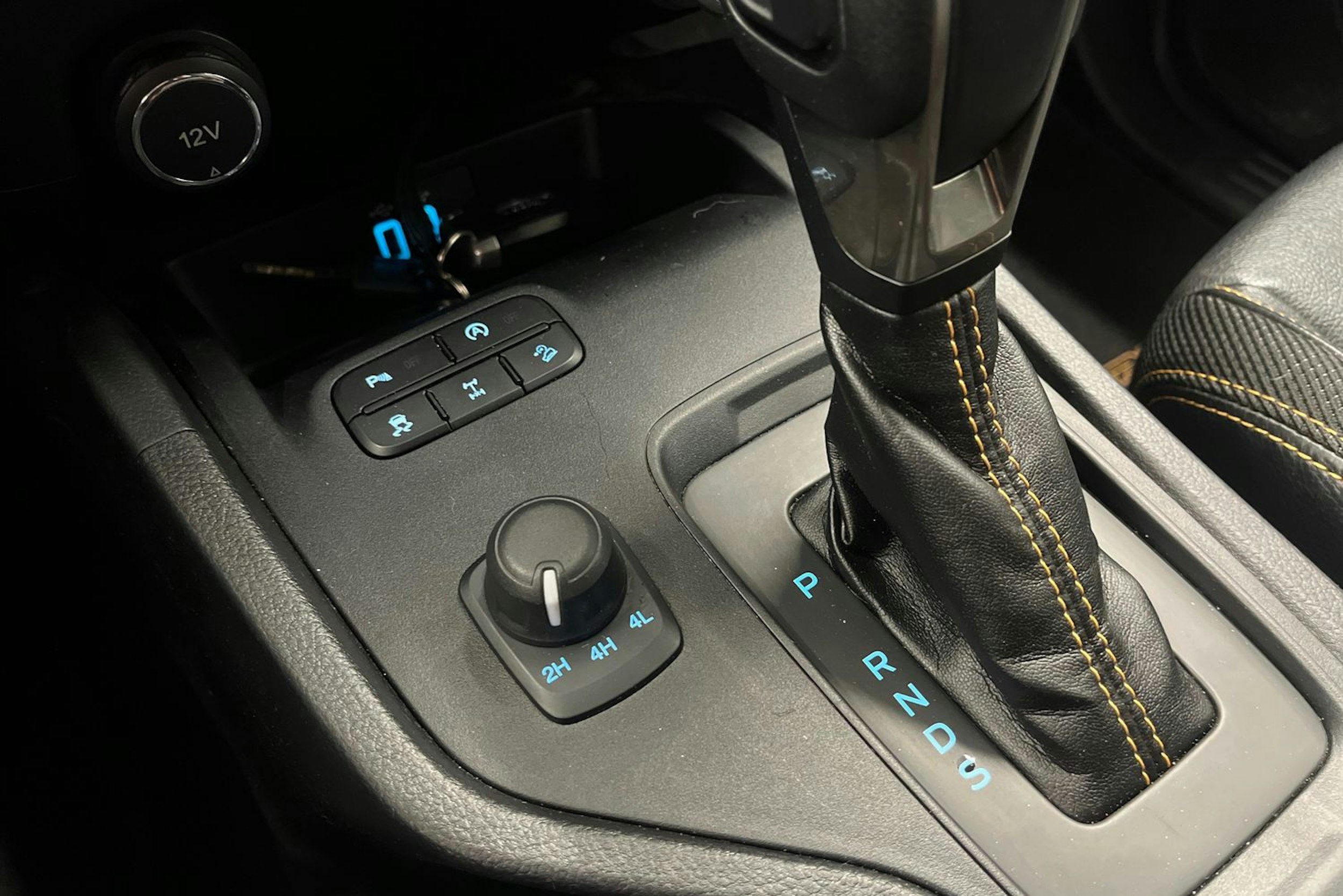 musta Ford Ranger 2019 kuva 23.