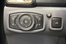harmaa Ford Ranger 2019 kuva 14.