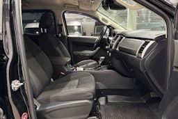 musta Ford Ranger 2019 kuva 14.