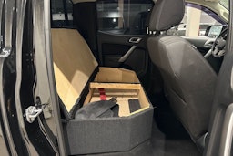 musta Ford Ranger 2019 kuva 15.