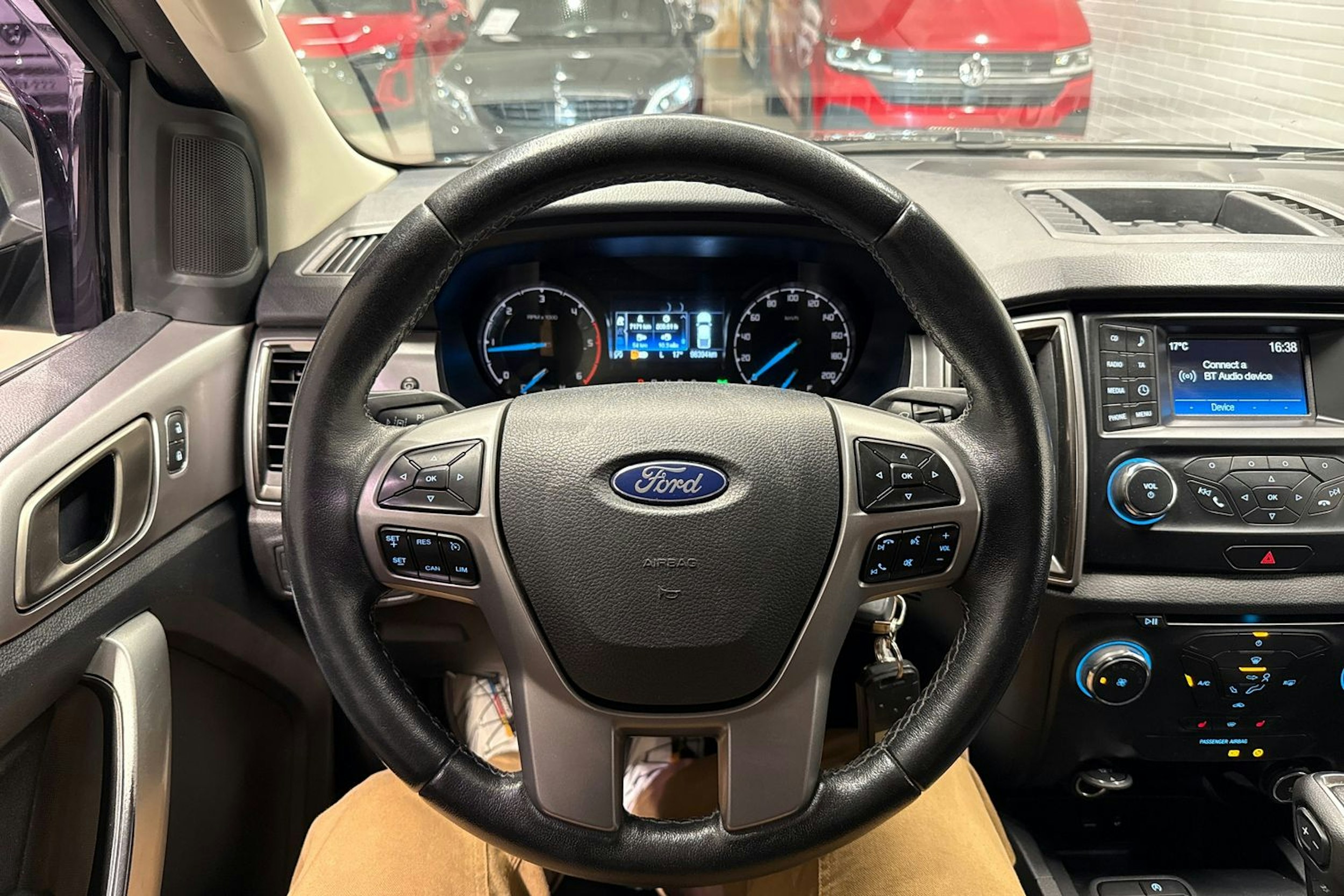 musta Ford Ranger 2019 kuva 16.