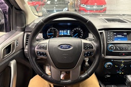 musta Ford Ranger 2019 kuva 16.