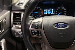 musta Ford Ranger 2019 kuva 17.