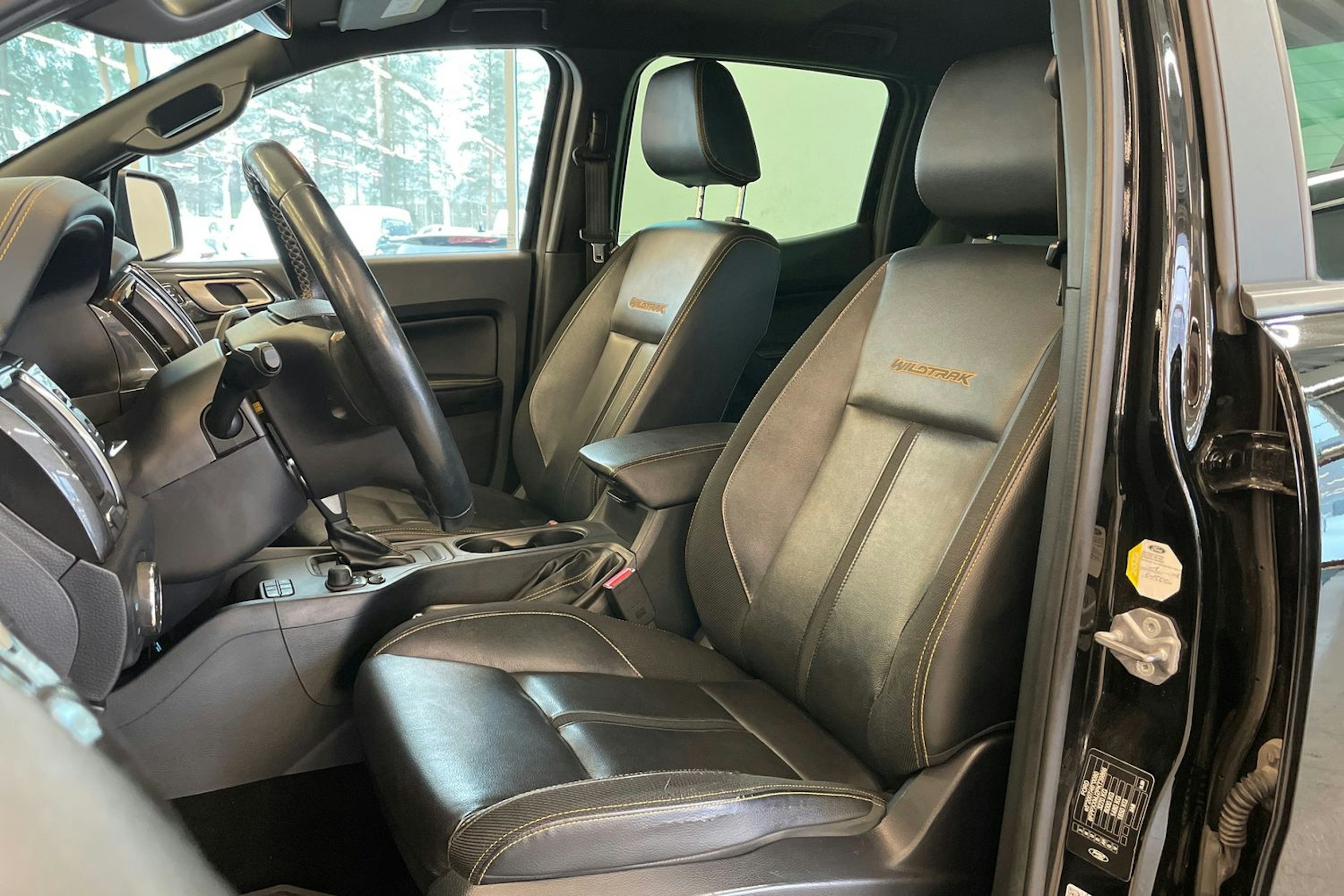 musta Ford Ranger 2019 kuva 17.