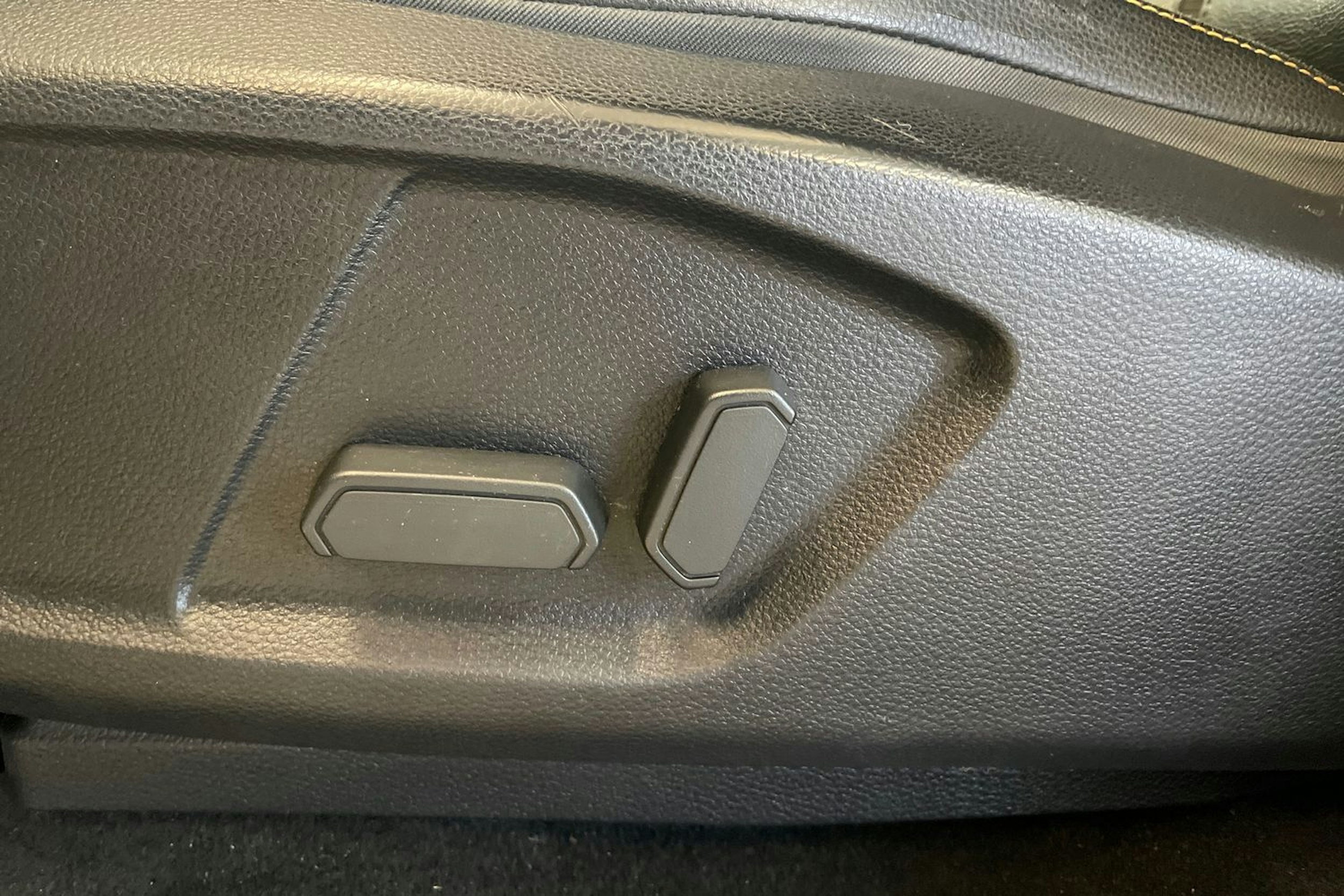 musta Ford Ranger 2019 kuva 18.