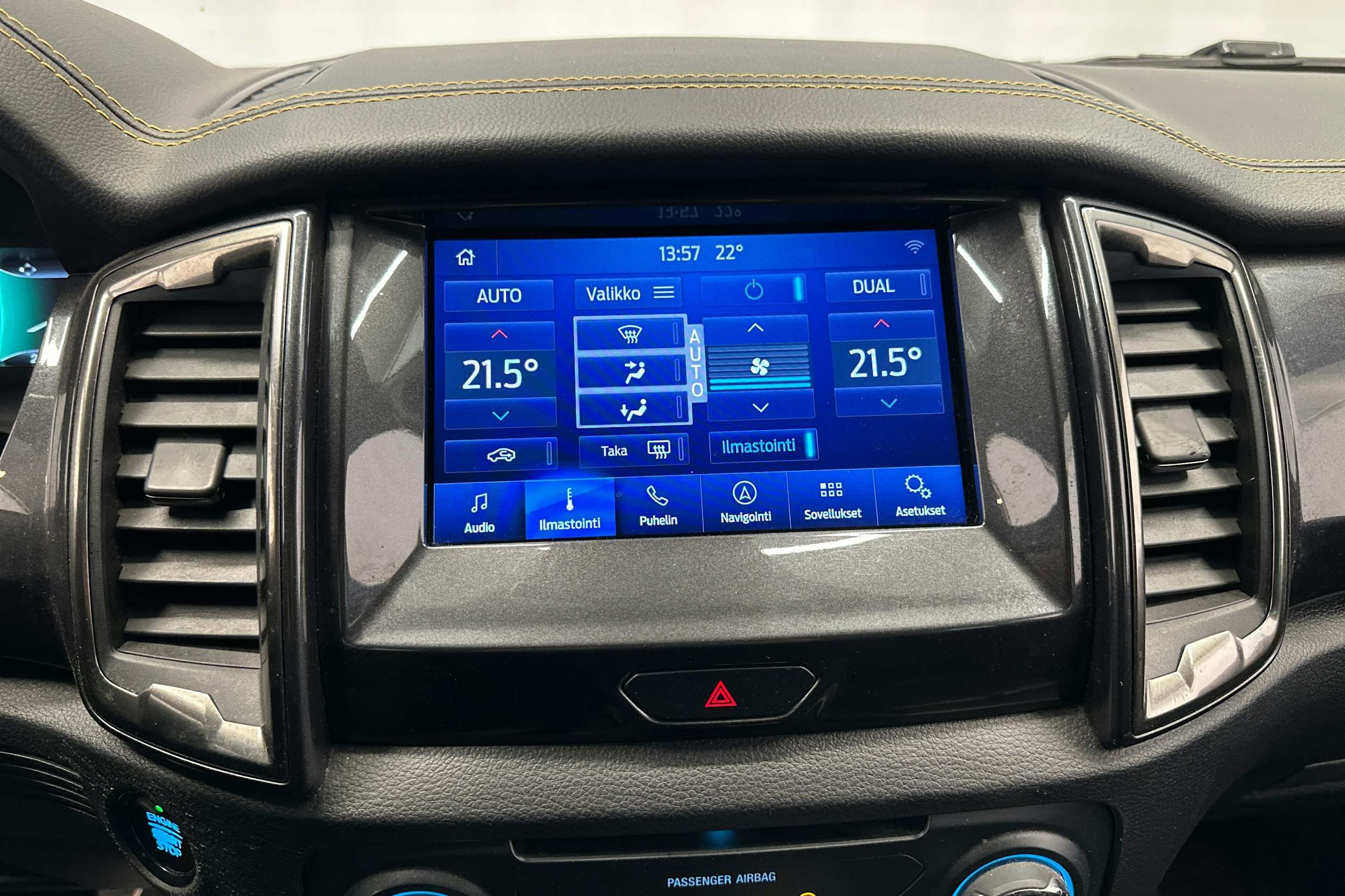 musta Ford Ranger 2019 kuva 13.