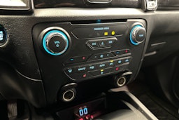 musta Ford Ranger 2019 kuva 16.