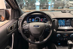 oranssi Ford Ranger 2019 kuva 19.