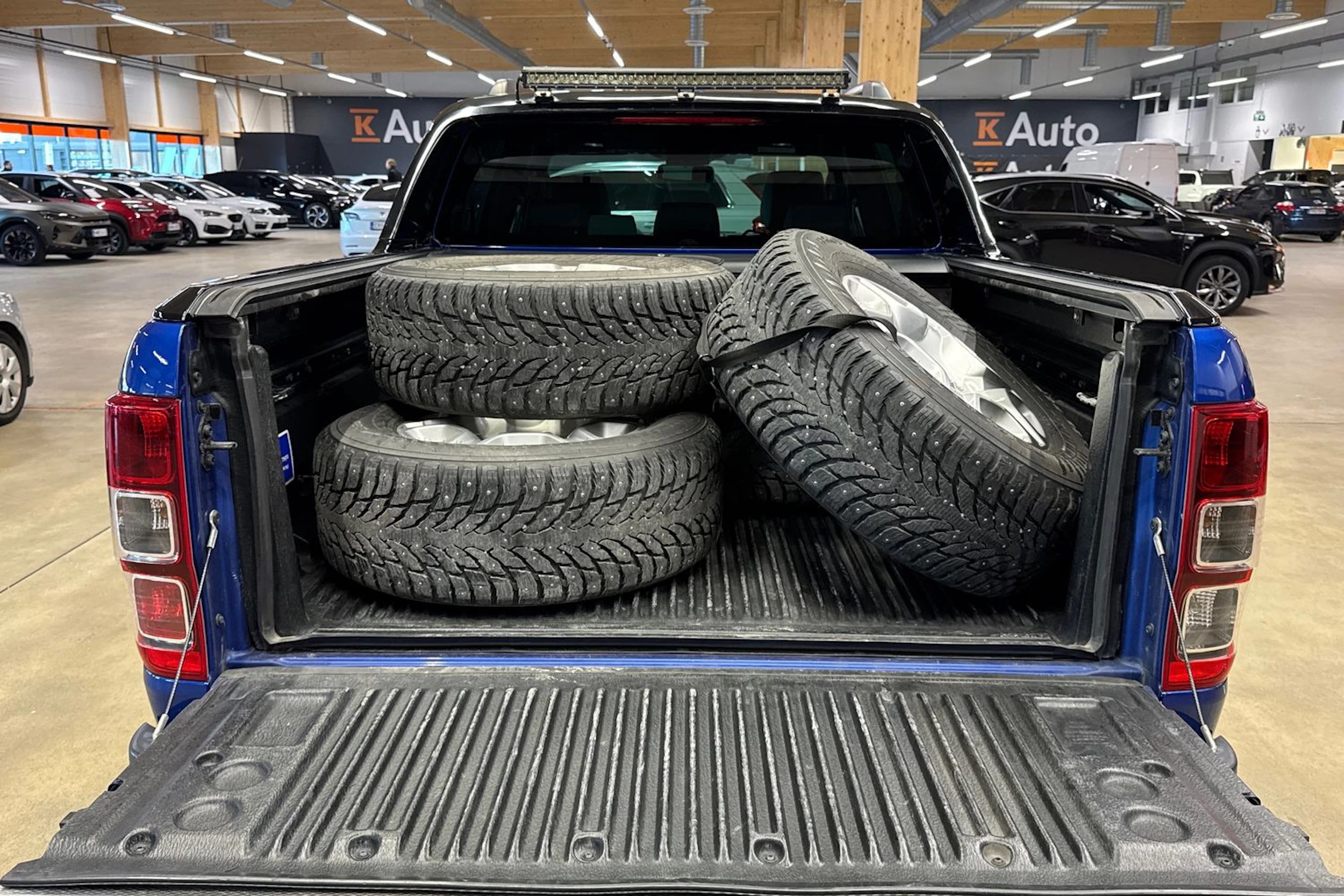 met. sininen Ford Ranger 2019 kuva 27.