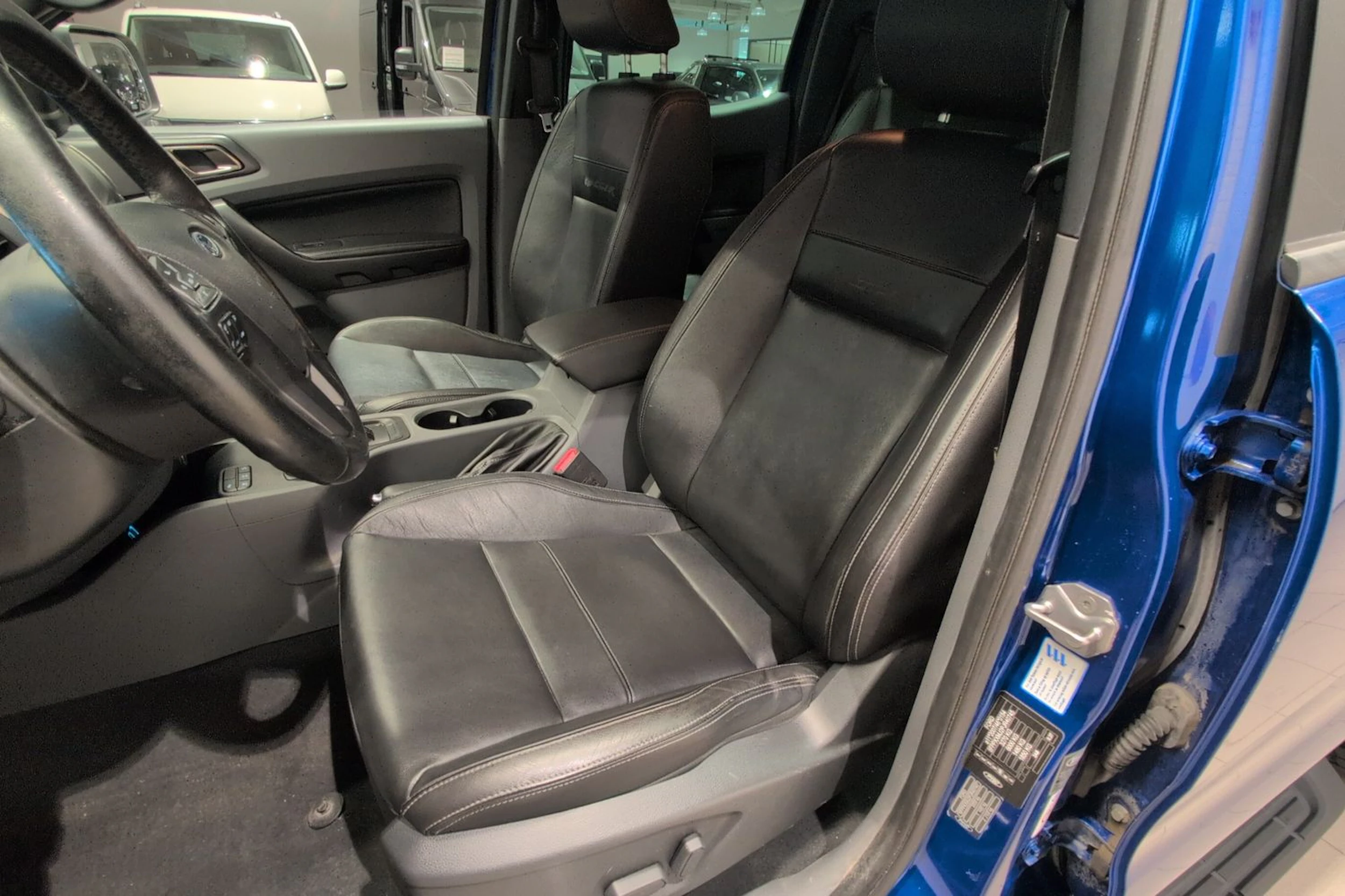 sininen Ford Ranger 2019 kuva 13.