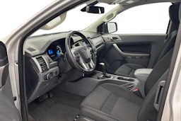 Harmaa Ford RANGER 2019 kuva 6.