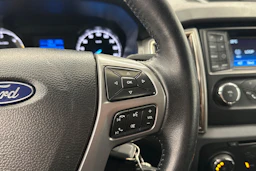 Harmaa Ford RANGER 2019 kuva 12.