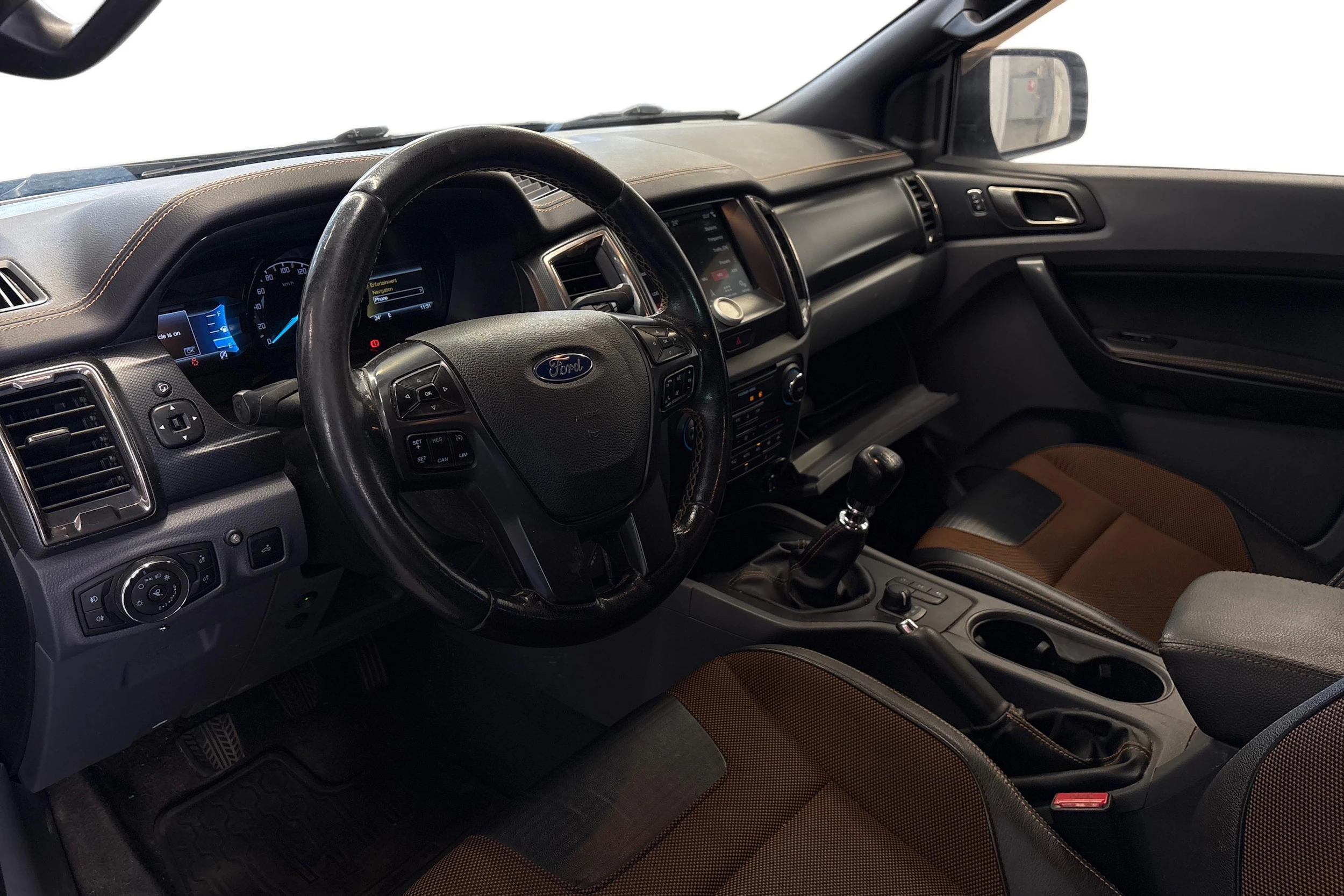 musta Ford Ranger 2019 kuva 3.