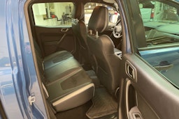 sininen Ford Ranger 2020 kuva 16.