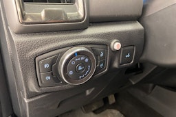 valkoinen Ford Ranger 2020 kuva 14.
